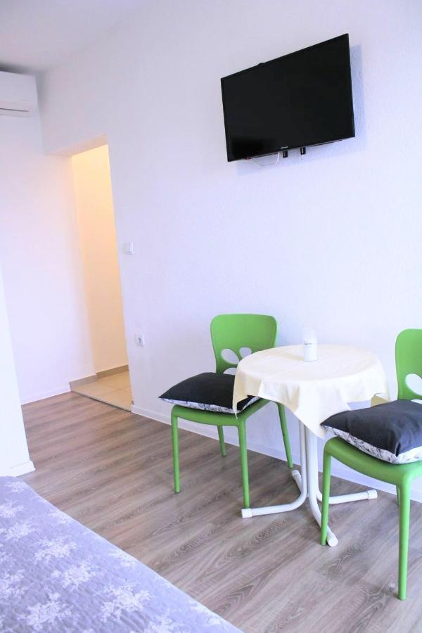 Top Studio 9 Makarska Rivijera Promajna Exteriör bild